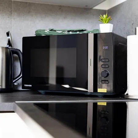 Vaz Apartments Essen, Kueche, Wlan, Tv, Netflix, Ca 15 Min Messe U Hbf Exterior foto
